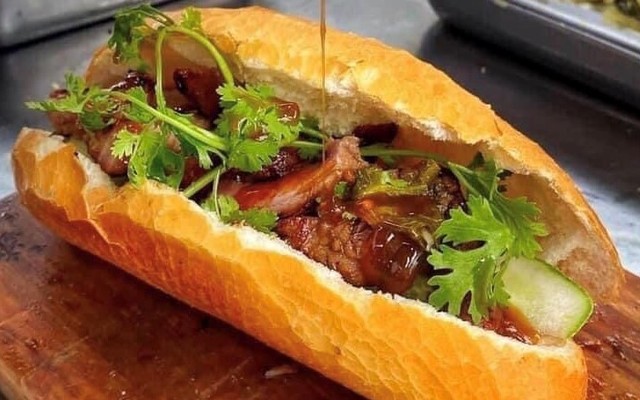 Bánh Mỳ Bamily - Hồng Mai