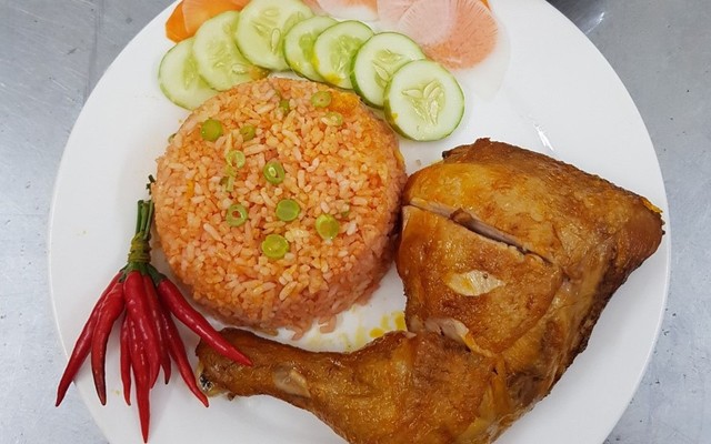 Cơm Gà Xối Mỡ Lâm Ký - Phan Xích Long