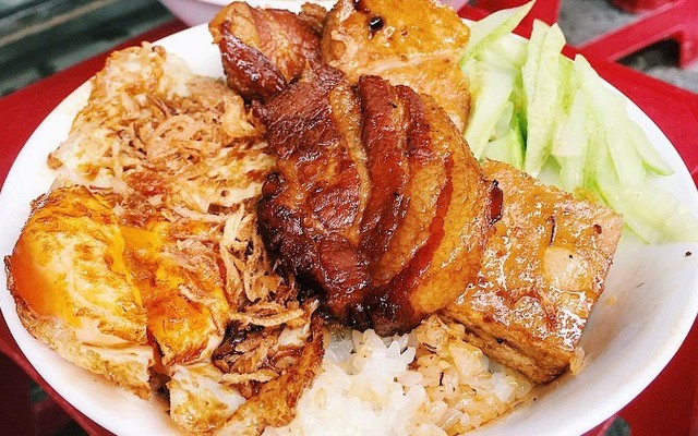 Ngọc Anh - Bánh Mì, Xôi Thịt & Pate Cân