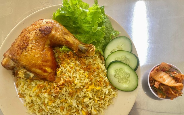 Cơm Gà A Béo - Dũng Sĩ Thanh Khê