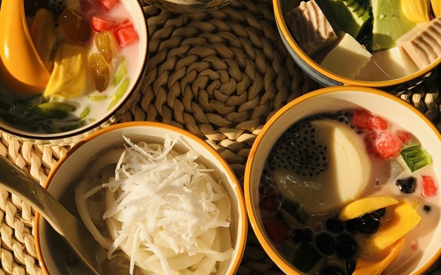 Tiệm Chè Cô Ba - Quang Trung