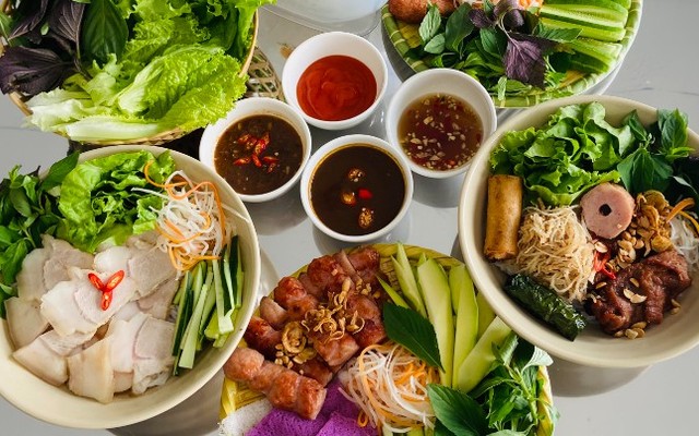 Nem Nướng & Bún Thịt Nướng Nhà Táoo - Nguyễn Thành Đồng