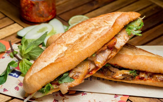 BÁNH MÌ SỐ DZÁCH - Hoàng Diệu