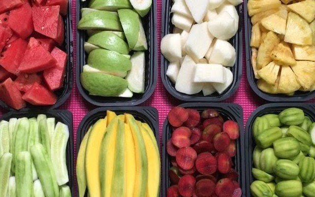 Sạp Trái Cây 4 Mùa - Phùng Chí Kiên