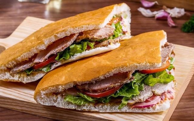 Bánh Mì Thổ Nhỉ Kỳ Sunrise Kebab - 206 Hà Huy Tập