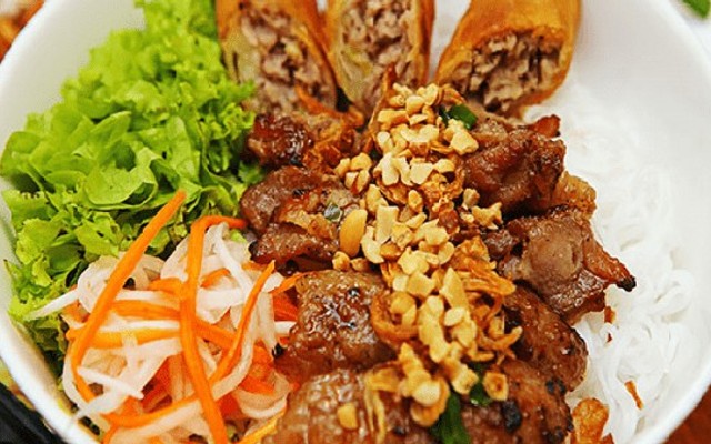 Bún Thịt Nướng Bà Cam 2