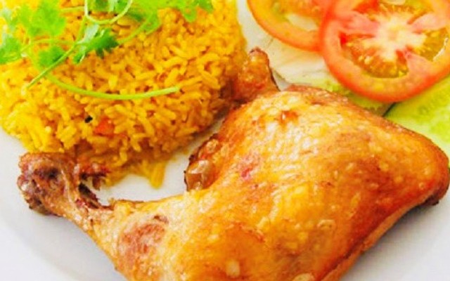 Cơm Gà Xối Mỡ Phú Cường 4 - Từ Văn Phước