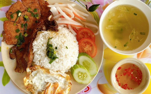 Cơm Tấm Bohasa - Ung Văn Khiêm