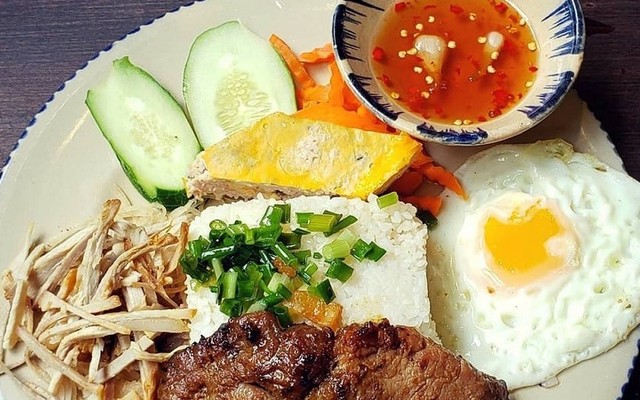 Cơm Bình Dân A Công - Đường N1