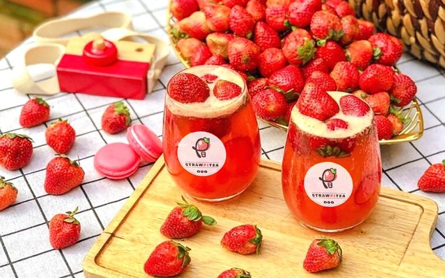 STRAWPITEA - Trà Dâu Tươi Nhà Pi - Cách Mạng Tháng 8
