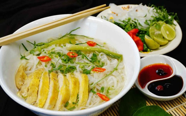 Quán Bà Khanh - Gà Ta Xịn - Nguyễn Cao Luyện