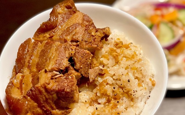 Bánh Mì & Xôi Thập Cẩm - 530 Nguyễn Trãi