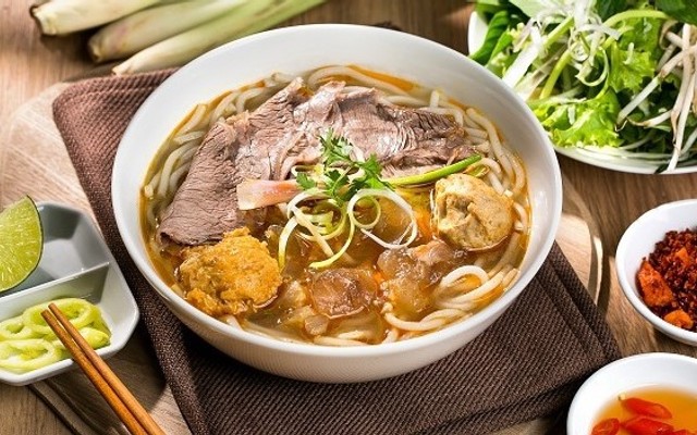 Bún Bò & Bò Kho Cô Sen - Bùi Thị Xuân
