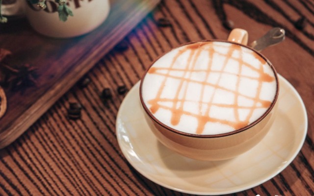 Lười Coffe - Cột Cờ