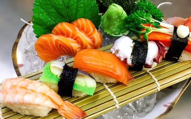 SUSHI VIÊN ÔNG CHỦ NHỎ - LÊ VĂN THỌ