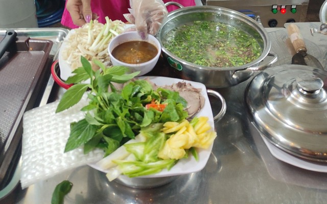 Bún Bò Cô Hai - Bún Bò Huế & Cháo Bò Nạm - Dương Quang Đông