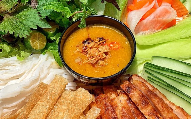 TỐP NEM - Nem Nướng Nha Trang, Bánh Tráng Thịt Heo & Trà Sữa