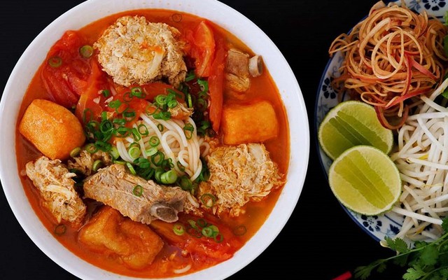 Bún Riêu Bà Mười - Trung Lang