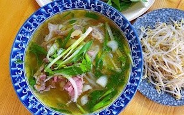 Phở Sài Gòn - 23 Hồ Tùng Mậu