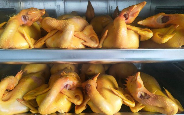 Cô Ba Food - Gà Ủ Muối Nóng -  Tỉnh Lộ 43