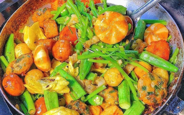 Nhà Ú - Cá Viên Chiên Mắm & Lẩu Ly