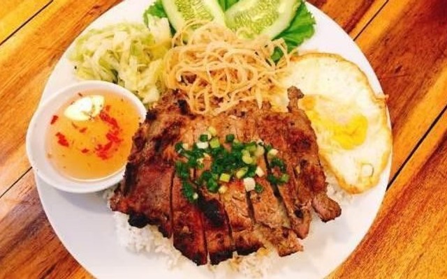 Cơm Sườn Nướng 208 - Phan Đăng Lưu