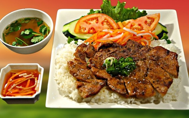 Quán Cà Phê 999 - Cơm Văn Phòng & Nước Ép - Trần Quốc Toản