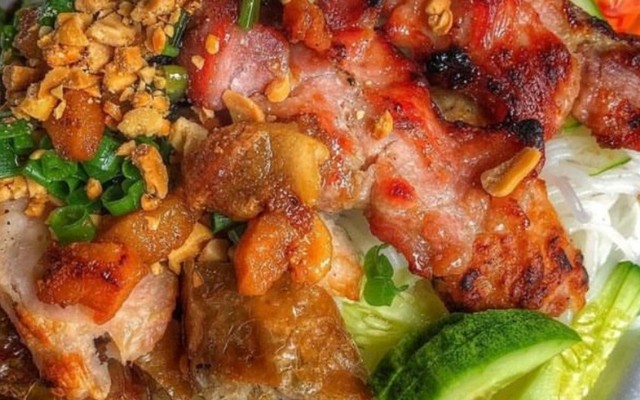 Tiệm Ăn Cô Tuyết - Bún Thịt Nướng & Bánh Hỏi Thịt Nướng