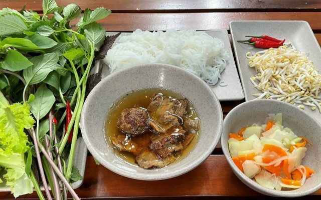 Bún Chả Hà Nội - Bún Chả Xuân