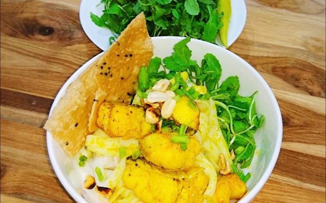 Bếp Mẹ Bon - Bò Kho & Mỳ Quảng - Vũ Trọng Hoàng