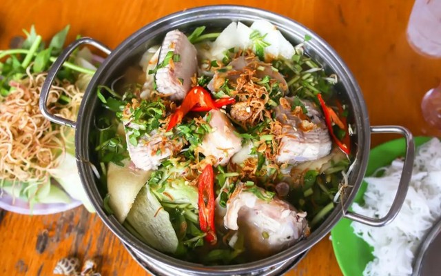 Lẩu Cá Cô Ba Gạo - Đường Số 9A