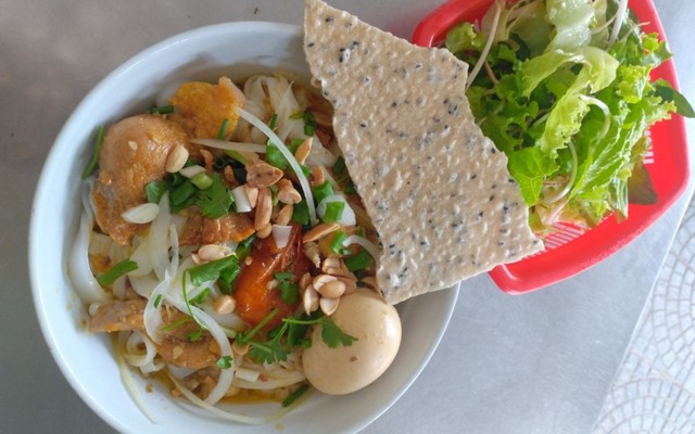 Mỳ Quảng - Bún Bò Cô Thơ Đại Lộc- Đặng Chất