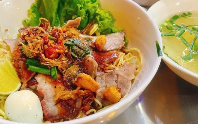 Tiệm Mì Lam Sơn - Hậu Giang