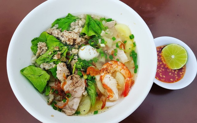 Bánh Canh Bột Gạo Cắt Hồng - 118 Lý Thường Kiệt