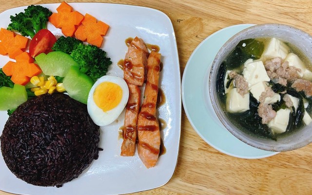 Bơ's House - Healthy Food & Drink - Hồng Mai