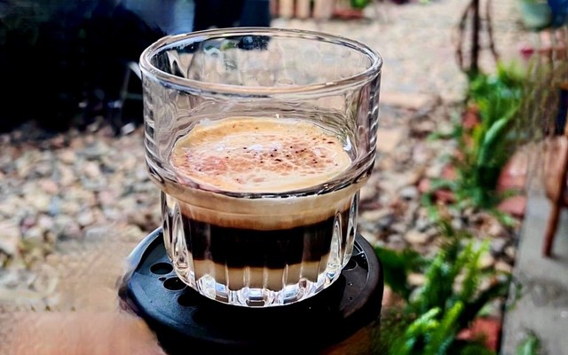 Tiệm Cà Phê Nhà Tôn - Nguyễn Sinh Cung