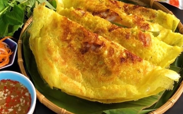Nem Nướng Nha Trang Cô Hằng Béo - 59 Hoàng Quán Chi