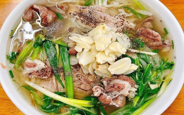 Phở Tuấn Hằng - Triều Khúc
