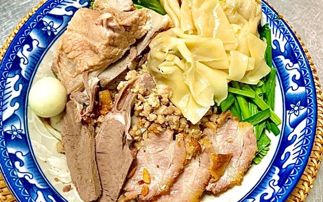 Bún Thịt Nướng & Chả Giò - Đường Số 9