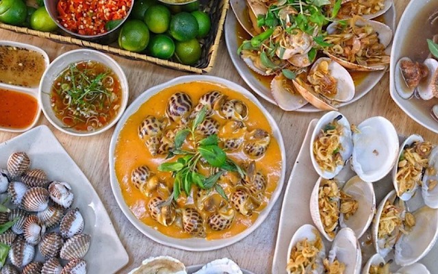 Ốc Ngon 7 Vị - Trường Chinh