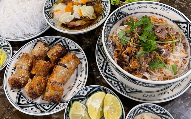 Bún Cá Thu Cay Hải Phòng - Lạc Long Quân