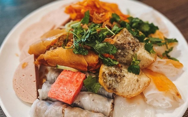 Bánh Cuốn 994 - Lê Đức Thọ