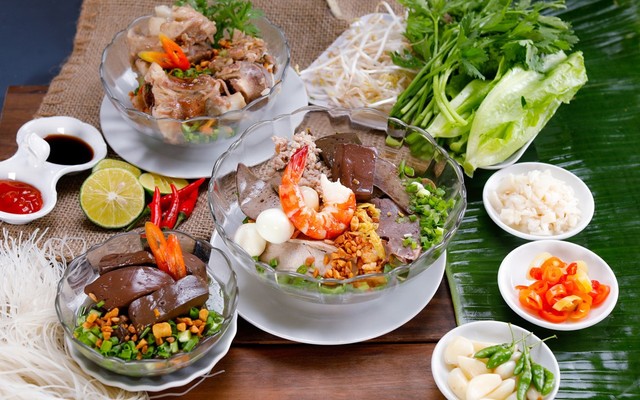 Hủ Tiếu Hồng Phát Thảo Điền - Xuân Thủy