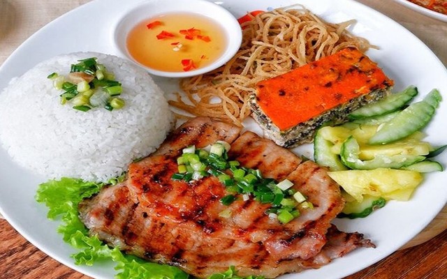 Cơm Tấm Sài Gòn - Ngã Ba A14 Đại Từ