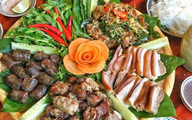 Lẩu Dê Quay Ngọc 67 - Đường Số 18B