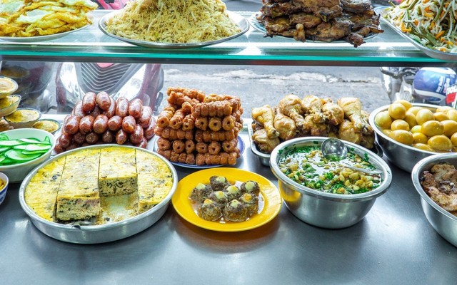 Cơm Tấm Vạn Thành - Nguyễn Văn Nghi