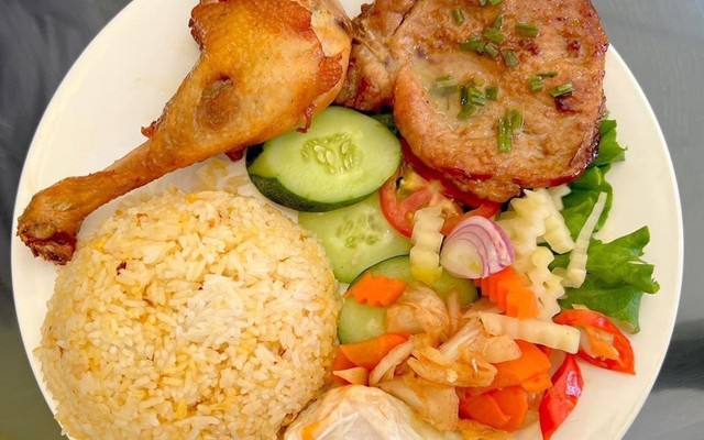Ẩm Thực Phố Hội - Cơm Gà & Bánh Mì Chảo