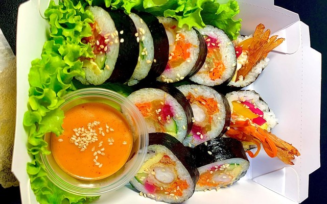 Tiệm Tokbokki Hoa Mùa Hè - Kimbap - Dương Quảng Hàm