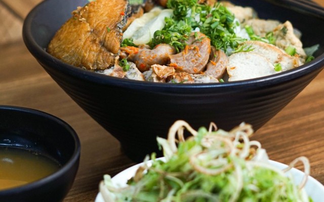 Bún Cá Cay Cậu Đoành - KĐT Văn Phú