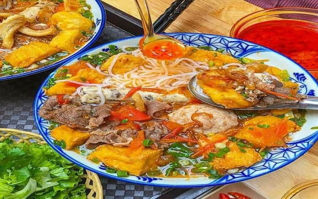 Bún Riêu Gia Truyền - Bách Khoa